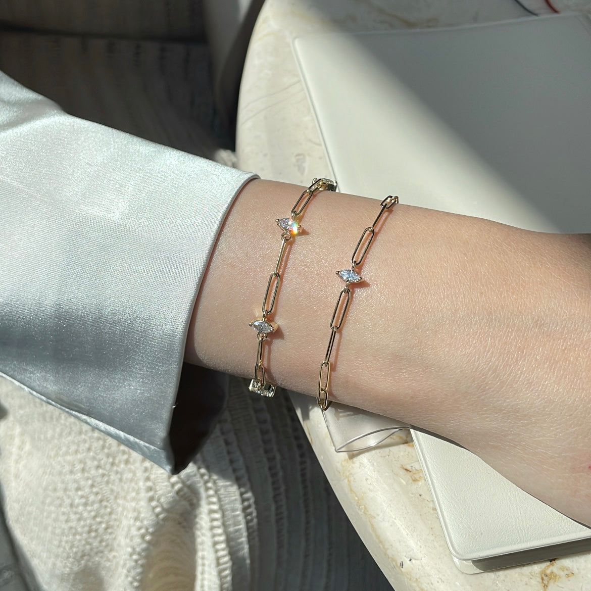 4 MARQUISE DIAMOND YELLOW GOLD CONTEMPORARY BRACELET