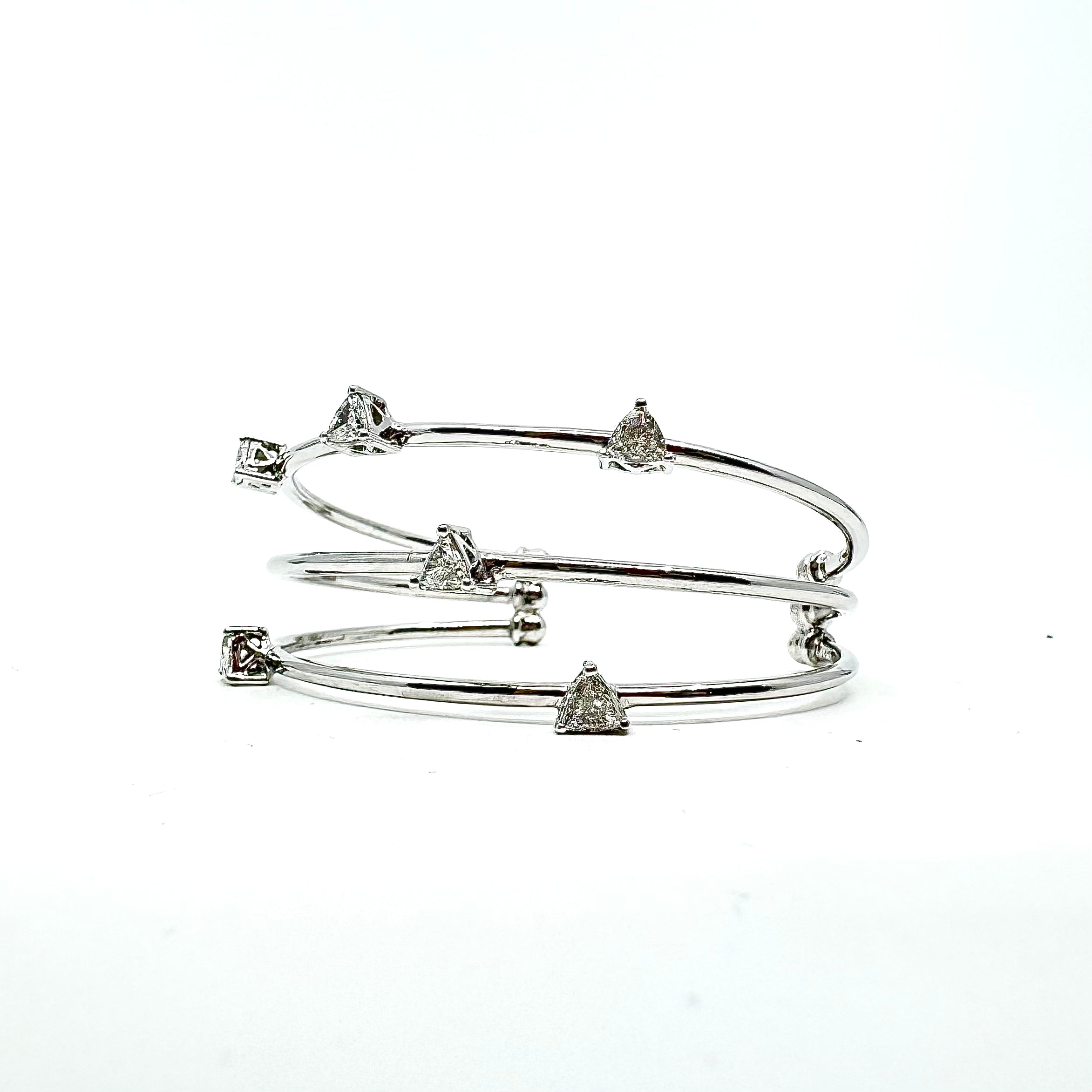 WHITE GOLD TRIPLE REFINED BANGLE